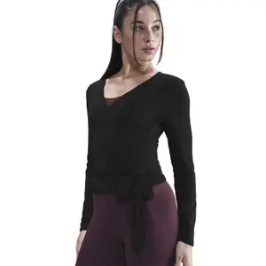 T-shirt manches longues femme Nike dri-fit image-2