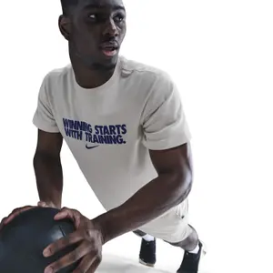 Tričko Nike Dri Fit image-2