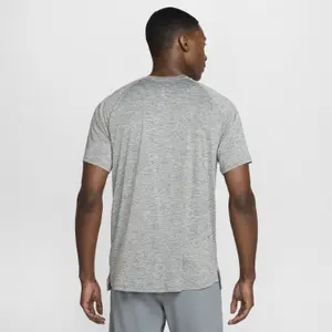 T-shirt Nike Stride image-2