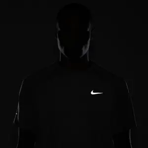 T-shirt Nike Stride image-3