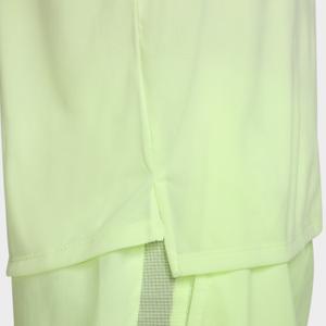 product/n/i/nike_hv5203-701_barely-volt_4.jpg