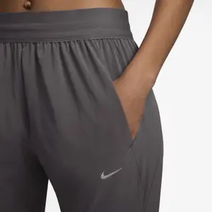 Pantalón Nike Swift image-2