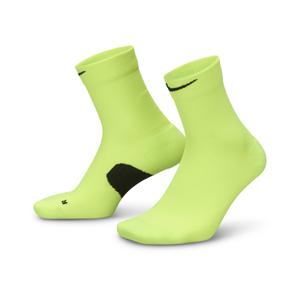 hv6935-702-socken-nike-fast-mwt-volt-black-black