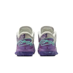 Scarpe basket Nike LeBron XXII image-3