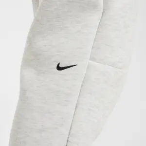 Pantalón de chándal niña Nike Tech Fleece image-3
