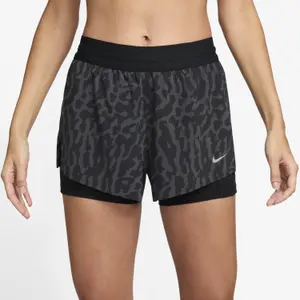 Pantalón corto mujer Nike Swift image-0