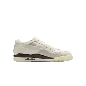 Baskets Nike Air Jordan 4 image-0