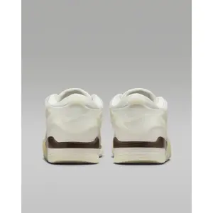 Baskets Nike Air Jordan 4 image-3