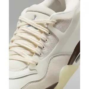 Baskets Nike Air Jordan 4 image-6
