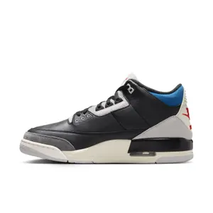 Sapatilhas Nike Air Jordan 3 Retro image-6
