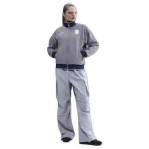 ib9525-529-chaqueta-deportiva-mujer-noruega-strike-2025-niebla-violeta-blanco