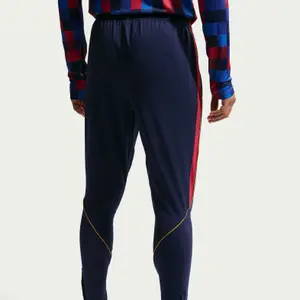 Pantalon d'entraînement FC Barcelone Strike 2026/27 image-4