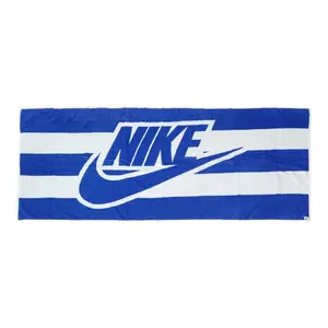 n1011123400os-serviette-de-piscine-nike-club-game-royal-white-tu