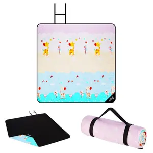 Manta de picnic NILS Camp Giraffe image-1