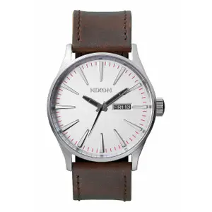 Leather watch Nixon Sentry image-0