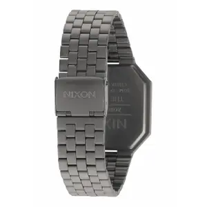 Watch Nixon Re-Run image-2