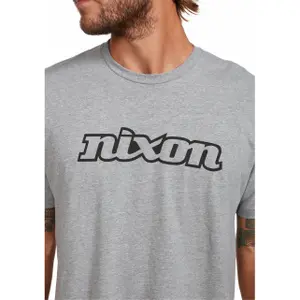 T-shirt éco-responsable Nixon OG Script image-4
