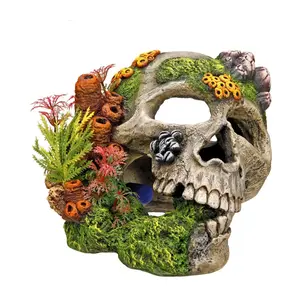 28135-akvariedekoration-med-dodskalle-nobby-pet-beige-gron-19-5x16x14-cm