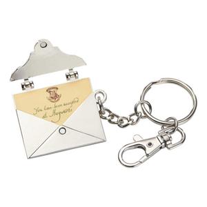 nob7113-porte-cle-noble-collection-harry-potter-metal-poudlard-acceptance-letter-blanc-tu