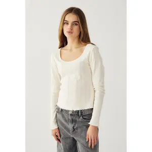 Damen T-Shirt Noella Karmia image-4