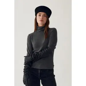 Women's long sleeve T-shirt Noella Maritza image-1