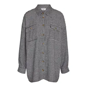 Camisa comprida feminina Noisy May Flanny image-0