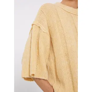 Women's knitted sweater Norr Fuscia image-2