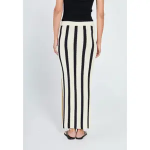 Women's skirt Norr Stilla image-1