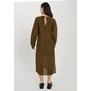 Women's dress Norr Room image-1