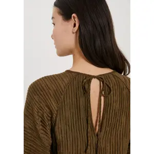 Women's dress Norr Room image-2