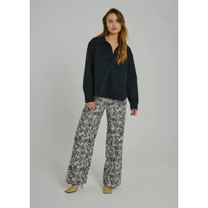 Women's V-neck Denim Blouse Norr Hannali image-1