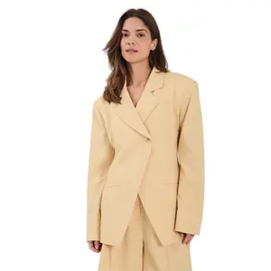 Blazer de mujer Norr Alli
