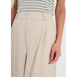 Pantalón de traje Norr Alli image-1
