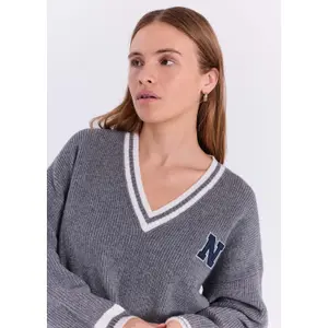 Women's V-neck sweater Norr Flena image-2
