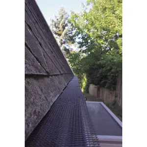 Protector de canalón con 15 clips Nortene Leaf image-6