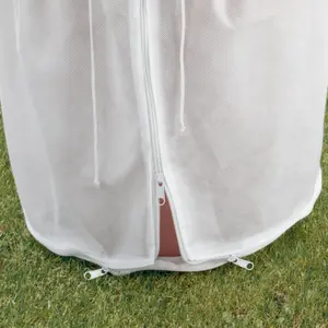 Funda de invierno para plantas y macetas con cremallera Nortene image-1