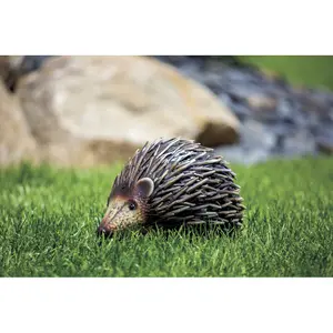 Stylized decorative hedgehog Nortene Hogy image-1