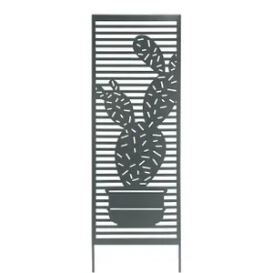 Decorative metal trellis for planting Nortene image-0