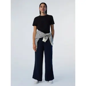 T-shirt con stampa femminile tono su tono North Sails image-1