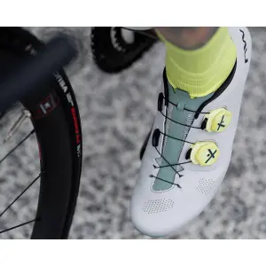 Cycling shoes Northwave Revolution image-4