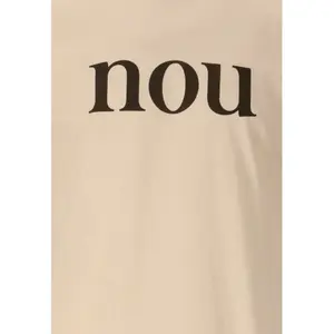 T-shirt Nou Sadil Graphic image-2