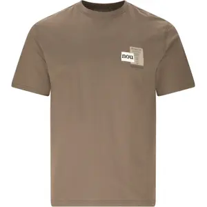 T-shirt Nou Muirhead image-0