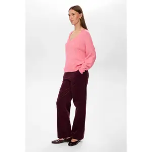 Damen V-Ausschnitt Pulli Nümph Nuriette image-4