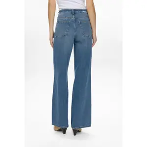 Women's wide-leg jeans Nümph Brooklyn HR image-3