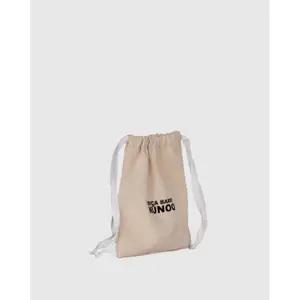 Dustproof Pouch for Women Nunoo Erica Barry image-1