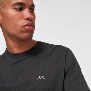 Kurzes T-Shirt Oakley Relax image-6
