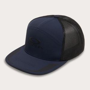 8009553001-trucker-cap-oakley-podium-matte-black