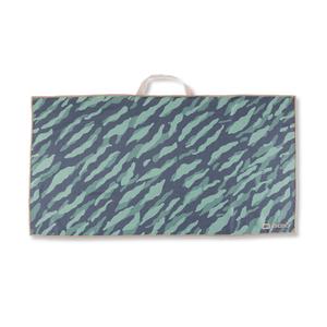 a20285-q0483-na-golf-towel-ogio-stripe-25-green-one-size