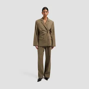 Blazer asymétrique en lin Olaf Hussein image-4