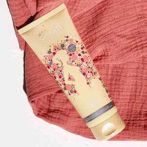 Le bienfaiteur - concentrated thirst-quenching body lotion Omum image-3